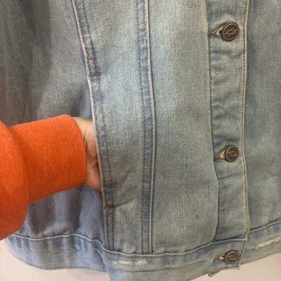 ONE5ONE Distressed / Ripped Denim Jacket 100% Cotton - Picture 6 of 14